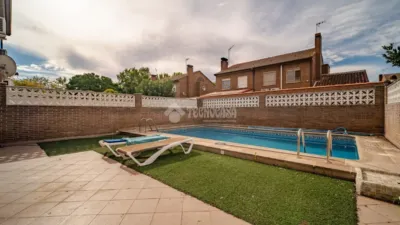 Semi-detached house in La Poveda photo 3