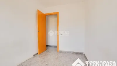 Apartment in Singuerlín-Les Oliveres-Can Franquesa-Guinardera photo 10