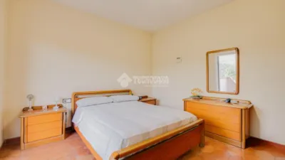 Semi-detached house in Montcada Centre-La Ribera photo 17