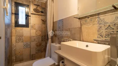 Semi-detached house in San Ildefonso (Hospital Real) photo 9