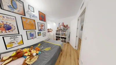 Flat in En Corts photo 16