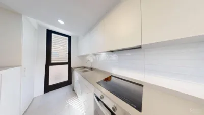 Flat in En Corts photo 8