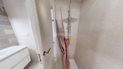 Flat in En Corts photo 24