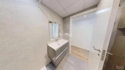 Flat in En Corts photo 15