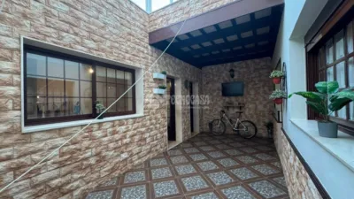 Terraced house on Dr. Manuel E. Patarroyo Street photo 17