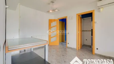 Apartment in Singuerlín-Les Oliveres-Can Franquesa-Guinardera photo 22