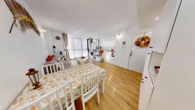 Flat in En Corts photo 4
