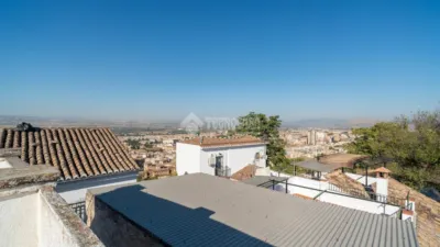 Semi-detached house in San Ildefonso (Hospital Real) photo 44