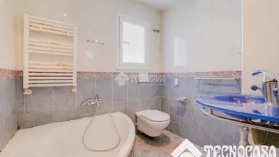 Apartment in Singuerlín-Les Oliveres-Can Franquesa-Guinardera photo 19