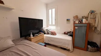 Apartment in El Guinardó photo 10