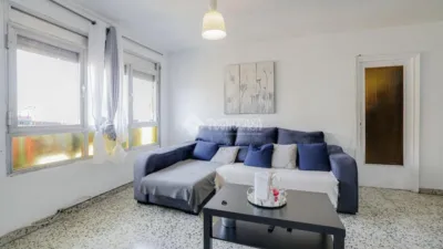 Apartment in Grup Vint-i-Cinc de Setembre photo 12