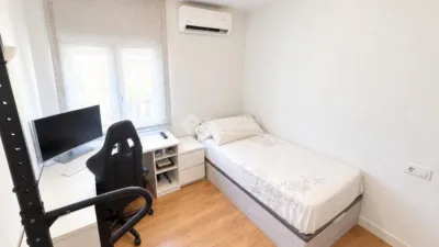 Apartment in Simancas photo 9
