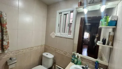 Flat in La Trinitat Nova photo 9