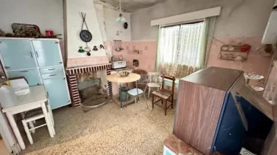 Semi-detached house in Pozo de Guadalajara photo 3