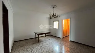Apartment in Carmona photo 2