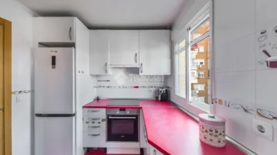 Piso en venta en Calle de Elfo, cerca de Calle del Beato Berrio Ochoa, Quintana (Distrito Ciudad Lineal. Madrid Capital) de 335.000 €
