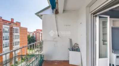 Piso en venta en Calle de Elfo, cerca de Calle del Beato Berrio Ochoa, Quintana (Distrito Ciudad Lineal. Madrid Capital) de 335.000 €