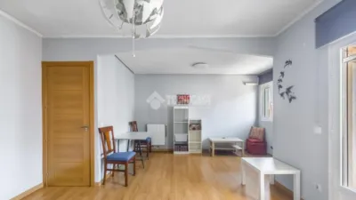 Piso en venta en Calle de Elfo, cerca de Calle del Beato Berrio Ochoa, Quintana (Distrito Ciudad Lineal. Madrid Capital) de 335.000 €