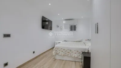 Casa adosada en venta en Hostafrancs, Hostafrancs (Distrito Centre-Covadonga. Sabadell) de 330.000 €