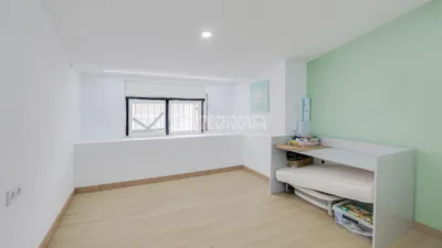 Casa adosada en venta en Hostafrancs, Hostafrancs (Distrito Centre-Covadonga. Sabadell) de 330.000 €