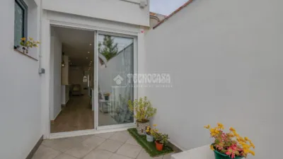 Casa adosada en venta en Hostafrancs, Hostafrancs (Distrito Centre-Covadonga. Sabadell) de 330.000 €