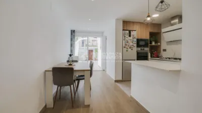 Casa adosada en venta en Hostafrancs, Hostafrancs (Distrito Centre-Covadonga. Sabadell) de 330.000 €