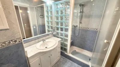 Piso en venta en Can Baró, Can Baró (Distrito Horta-Guinardó. Barcelona Capital) de 275.000 €