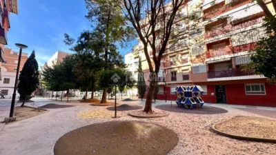 Piso en venta en Calle Sta. Úrsula, El Carmen (Distrito Sur. Murcia Capital) de 119.000 €