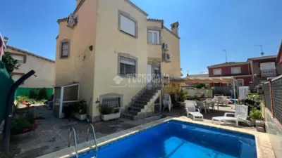 Casa adosada en venta en Patrocinio de San José-Talavera La Nueva-Gamonal, Patrocinio de San José-Talavera la Nueva-Gamonal (Talavera de la Reina) de 350.000 €