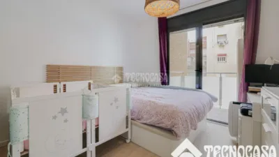 Piso en venta en Carrer de Santa Carolina, El Baix Guinardó (Distrito Horta-Guinardó. Barcelona Capital) de 520.000 €