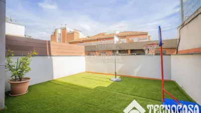 Piso en venta en Carrer de Santa Carolina, El Baix Guinardó (Distrito Horta-Guinardó. Barcelona Capital) de 520.000 €