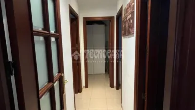 Piso en venta en Calle Regimiento de Soria, La Salle-Pino Flores (Distrito Macarena. Sevilla Capital) de 169.000 €