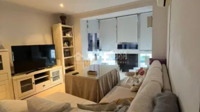Piso en venta en Calle Regimiento de Soria, La Salle-Pino Flores (Distrito Macarena. Sevilla Capital) de 169.000 €