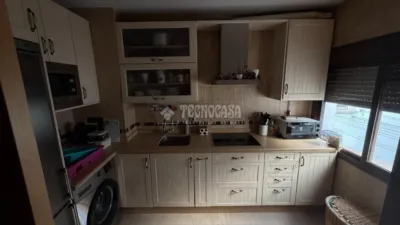 Piso en alquiler en La Plata, La Plata (Distrito Cerro Amate. Sevilla Capital) de 350 €<span>/mes</span>