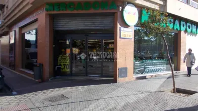 Piso en alquiler en La Plata, La Plata (Distrito Cerro Amate. Sevilla Capital) de 350 €<span>/mes</span>