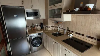 Piso en alquiler en La Plata, La Plata (Distrito Cerro Amate. Sevilla Capital) de 350 €<span>/mes</span>
