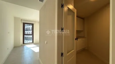 Piso en alquiler en Calle de Amaniel - Imagen 9
