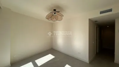 Piso en alquiler en Calle de Amaniel - Imagen 5