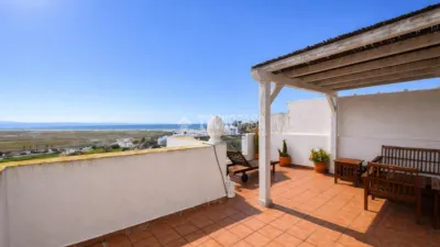 Casa pareada en venta en Conil de La Frontera - Más