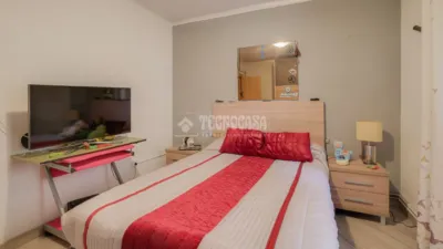 Piso en venta en Carrer del Bages, cerca de Carrer de Colom, Can Palet (Distrito Can Palet-Xúquer. Terrassa) de 149.900 €
