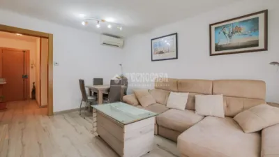 Piso en venta en Carrer del Bages, cerca de Carrer de Colom, Can Palet (Distrito Can Palet-Xúquer. Terrassa) de 149.900 €