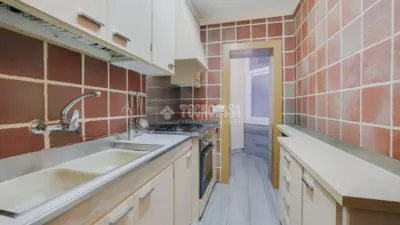 Piso en venta en Carrer del Bages, cerca de Carrer de Colom, Can Palet (Distrito Can Palet-Xúquer. Terrassa) de 149.900 €