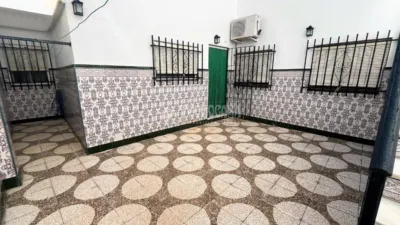 Casa adosada en venta en Camposoto-Gallineras - Más