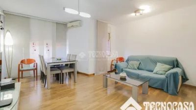 Piso en venta en Porta, Porta (Distrito Nou Barris. Barcelona Capital) de 275.000 €
