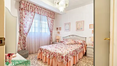 Edificio en venta en Calle de Almería, cerca de Calle de los Cármenes, Centro (El Ejido) de 80.000 €