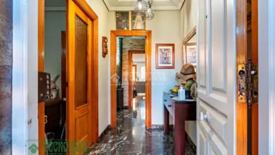 Casa adosada en venta en Calle de Némesis, Av. Juan Carlos I-Plaza de Toros (Distrito Núcleo Urbano. Roquetas de Mar) de 324.000 €