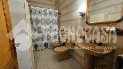 Casa unifamiliar en venta en Calle de Don Pedro Infinito, cerca de Calle Agustina De Aragon, Ciudad Alta (Las Palmas de Gran Canaria) de 300.000 €