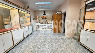 Casa unifamiliar en venta en Calle de Don Pedro Infinito, cerca de Calle Agustina De Aragon, Ciudad Alta (Las Palmas de Gran Canaria) de 300.000 €