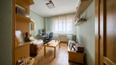 Piso en venta en Calle de Amadeo Arias, Parquesol (Valladolid Capital) de 265.000 €