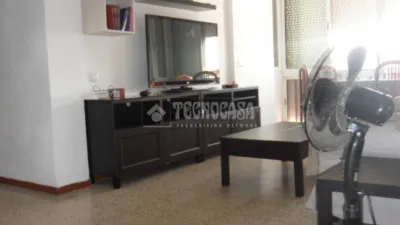 Piso en alquiler en La Oliva-Polígono Sur, La Oliva-Polígono Sur (Distrito Sur. Sevilla Capital) de 1.200 €<span>/mes</span>